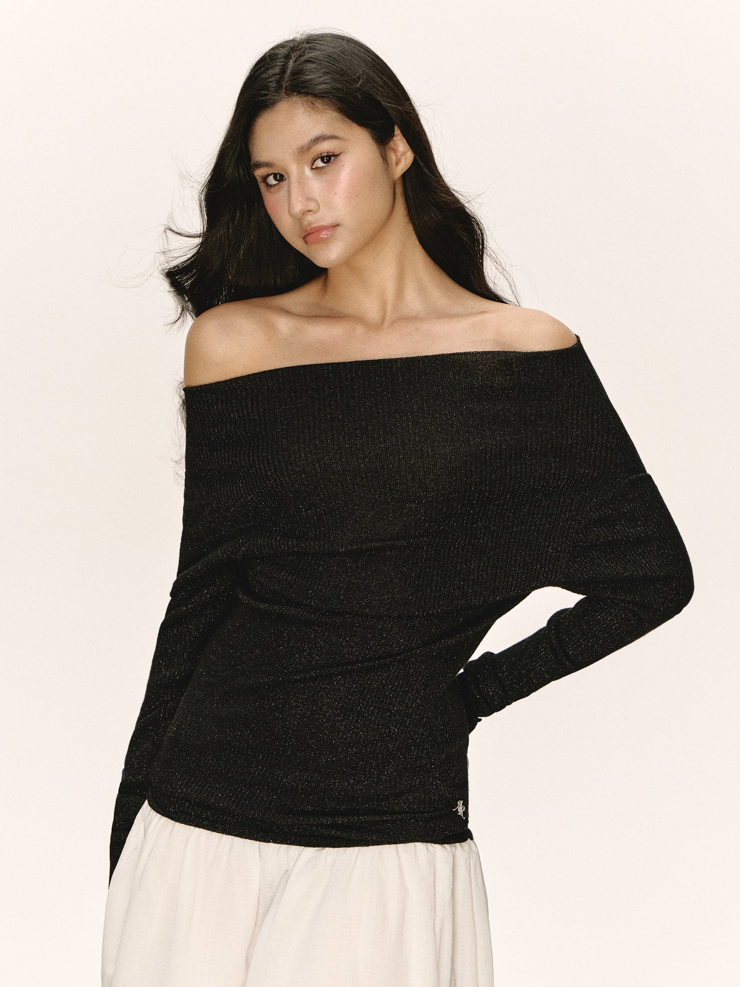 Keira Long sleeves