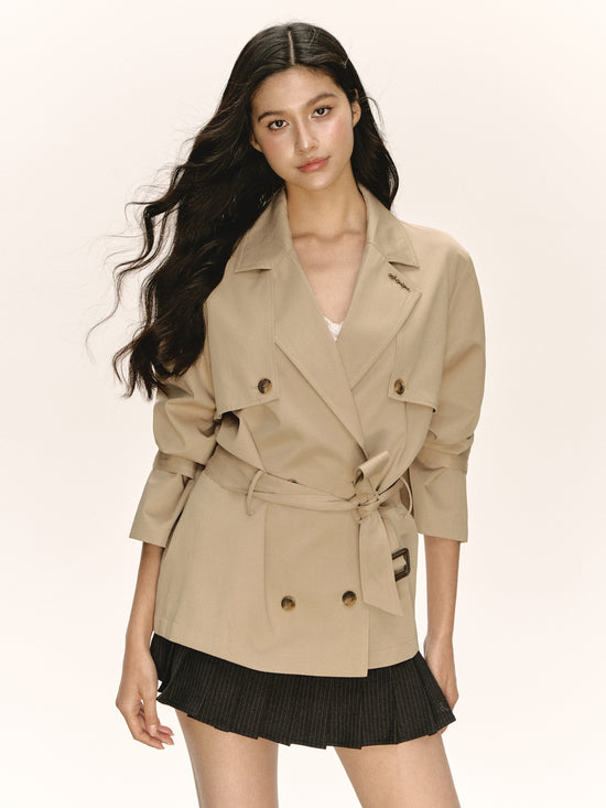 Della windbreaker