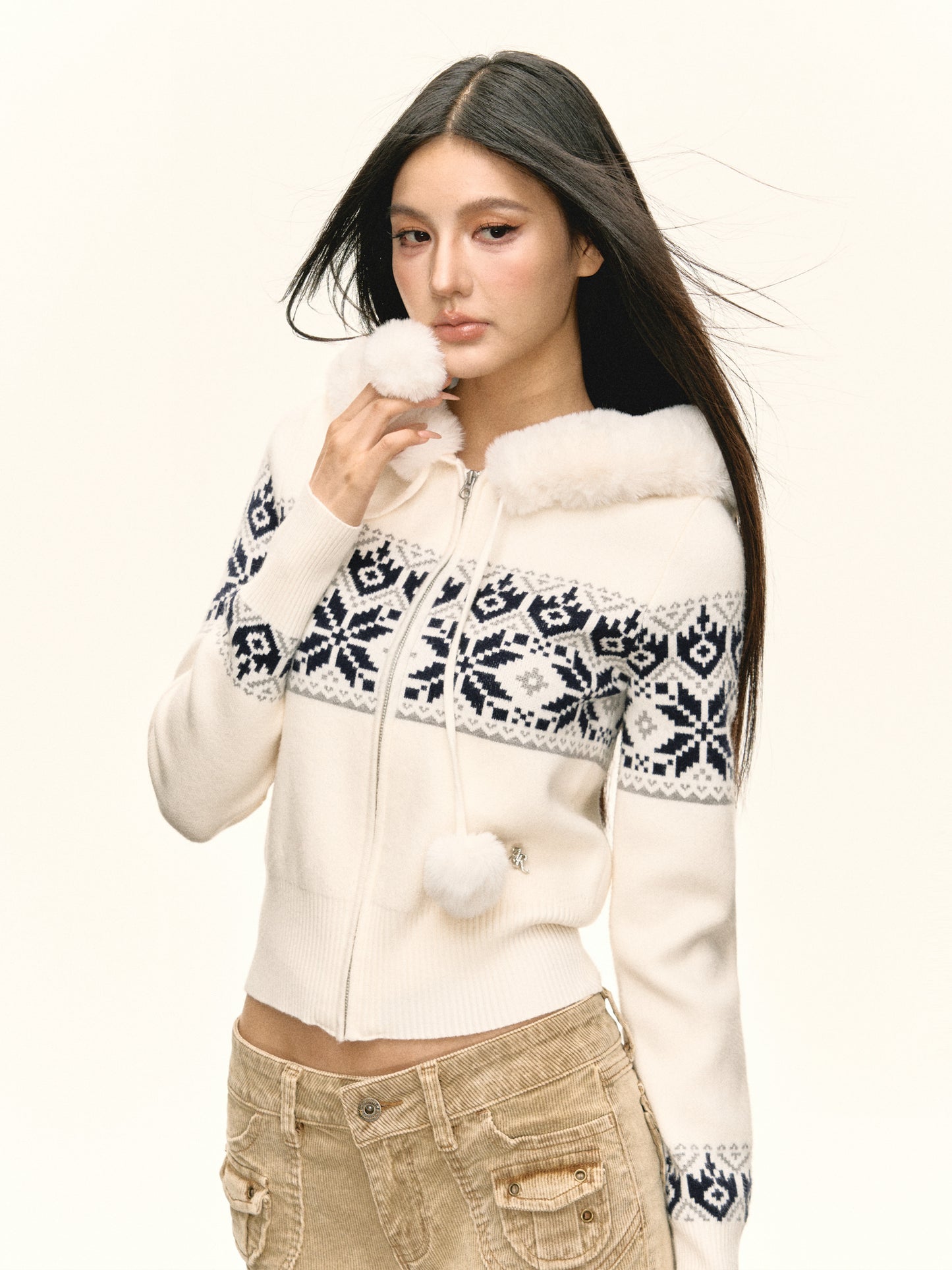 Yazmin sweater