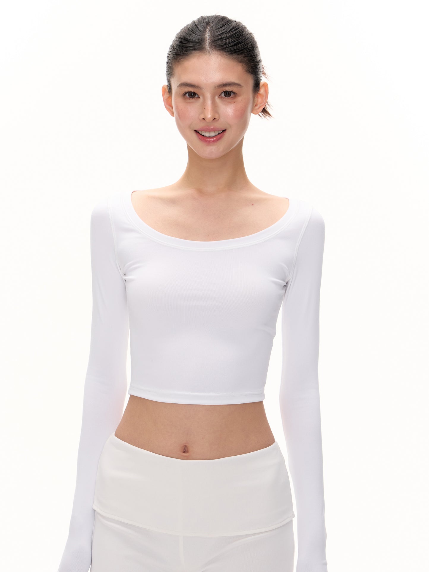 Carli Long sleeves