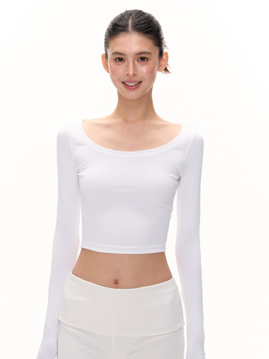 Carli Long sleeves