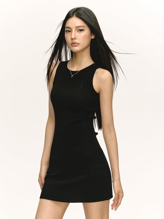 Finne Dresses