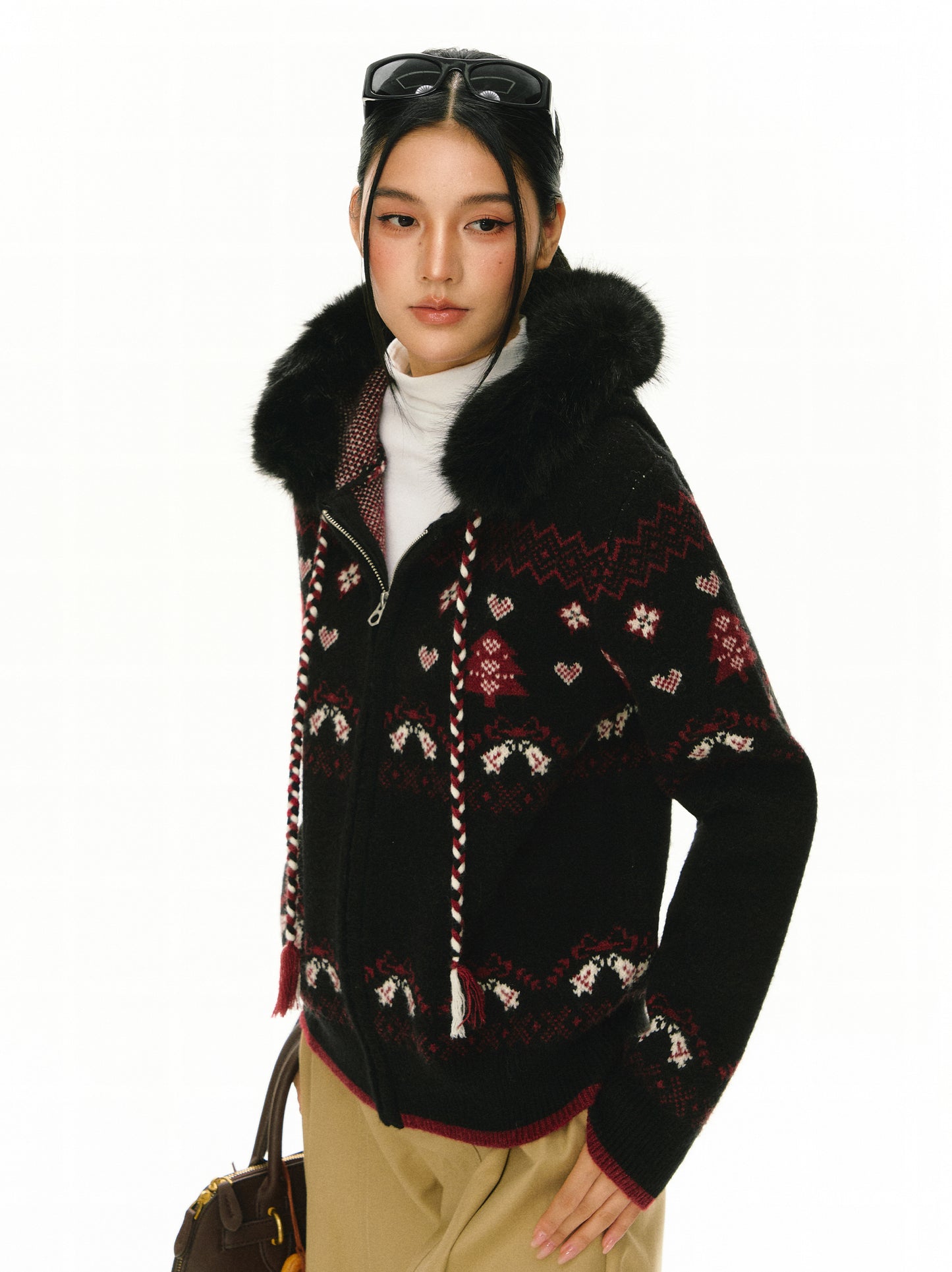 Veyra Cynara Sweater