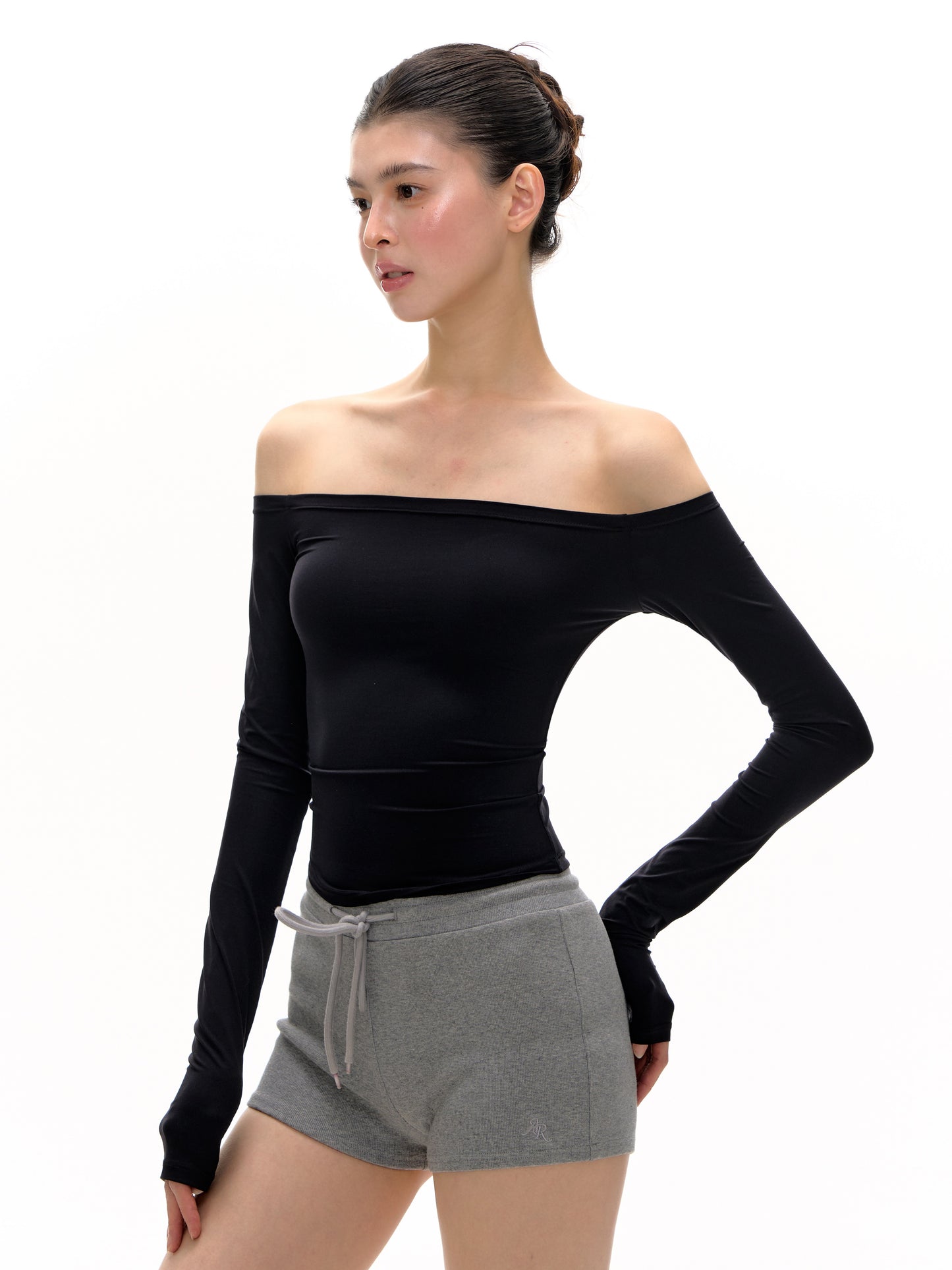 Edna Long sleeves