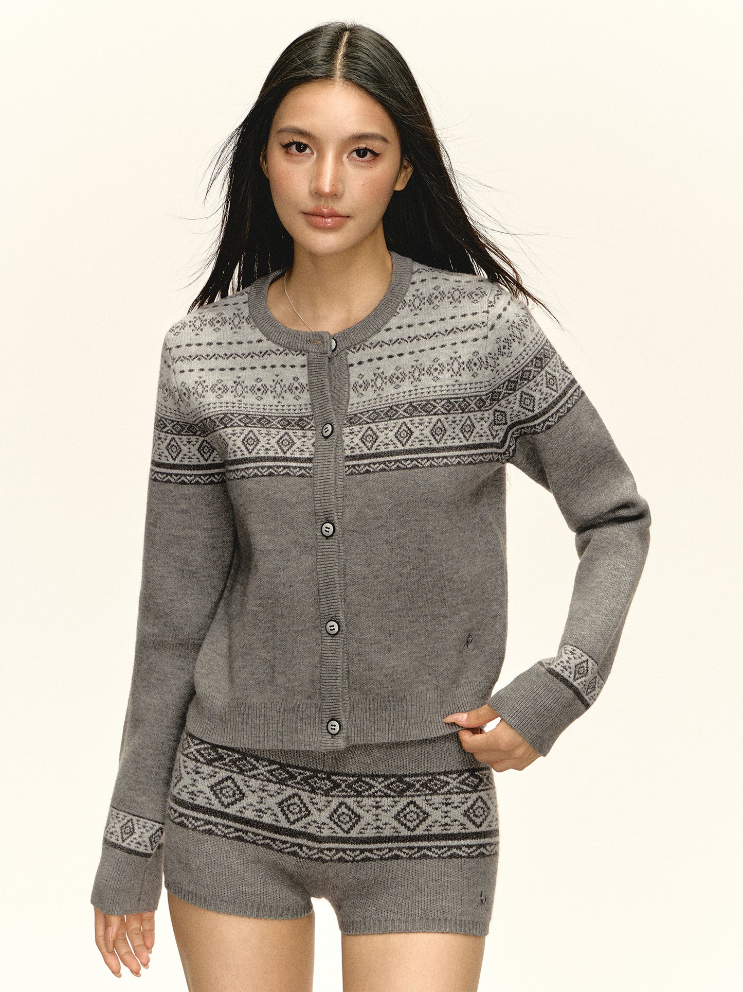 Vesha sweater suit