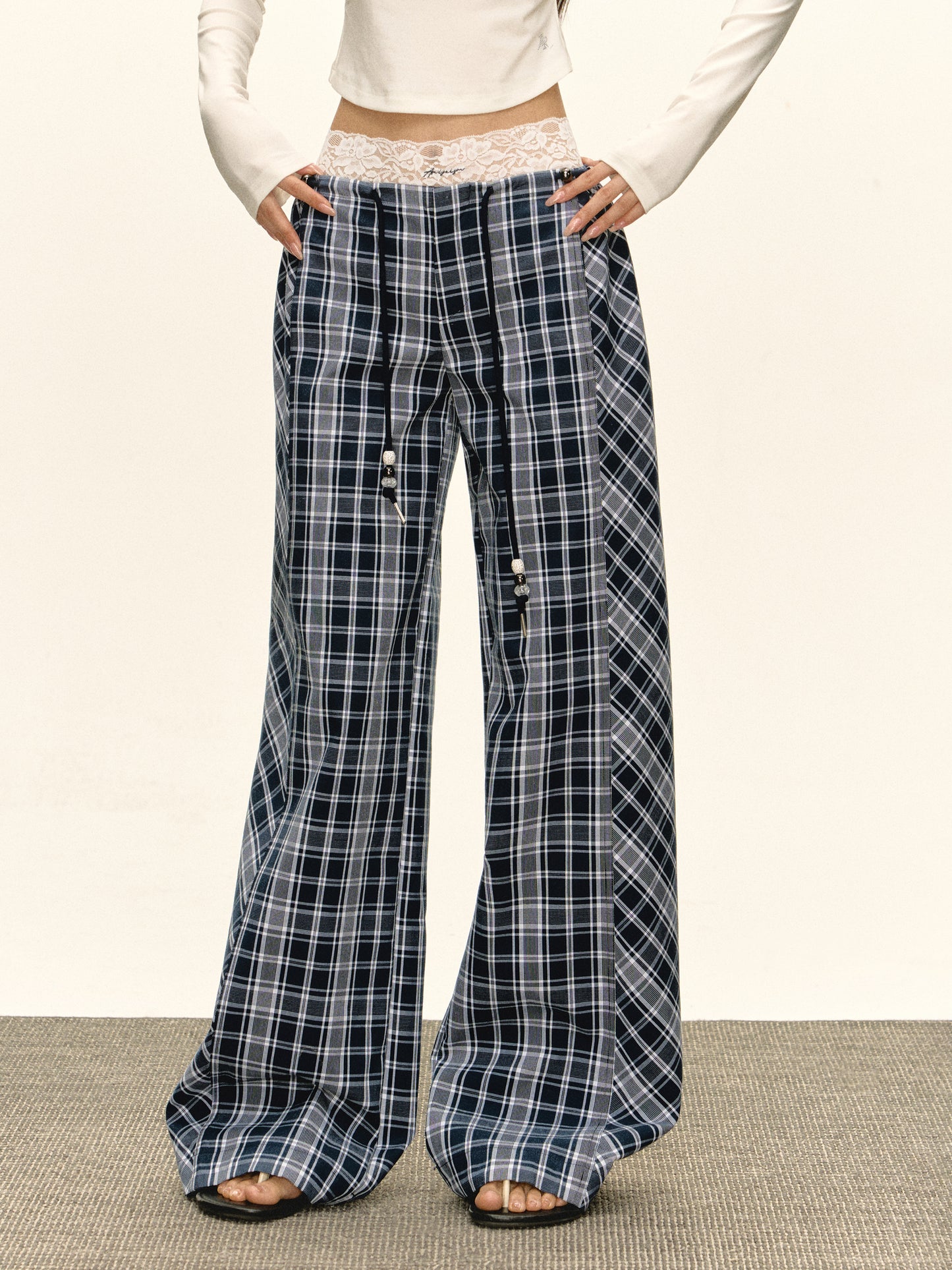 Qiis pants