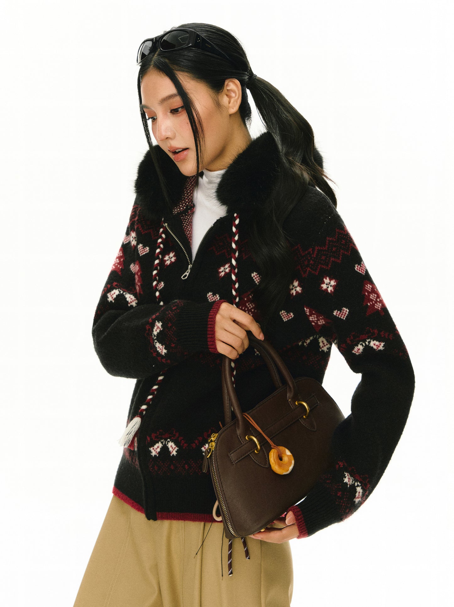 Veyra Cynara Sweater