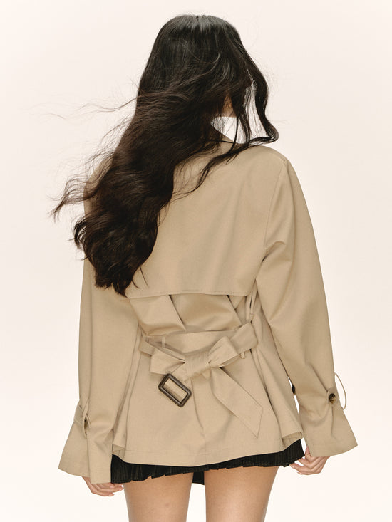 Della windbreaker