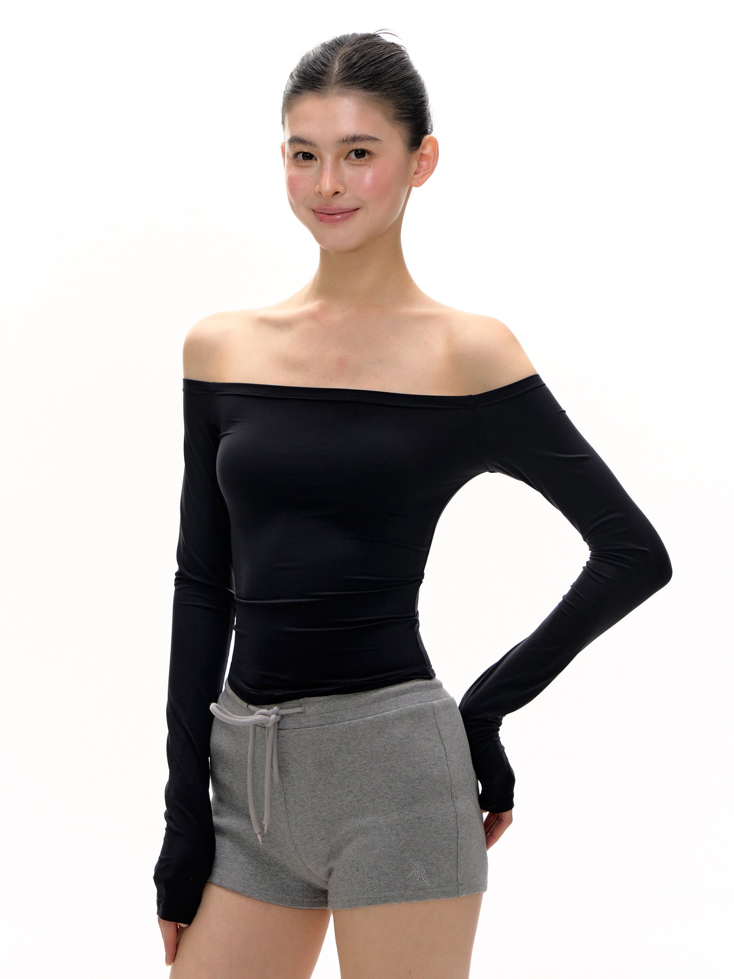 Edna Long sleeves