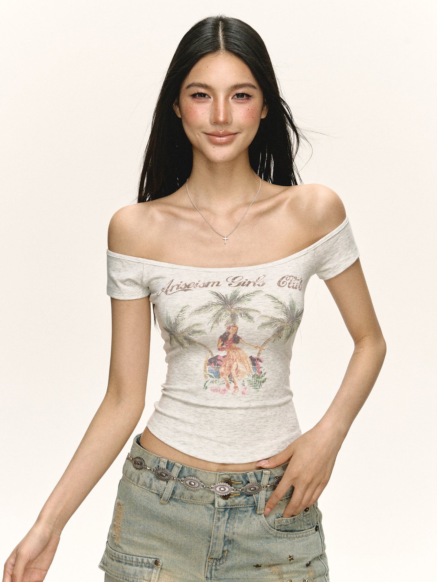 Petra  Tee