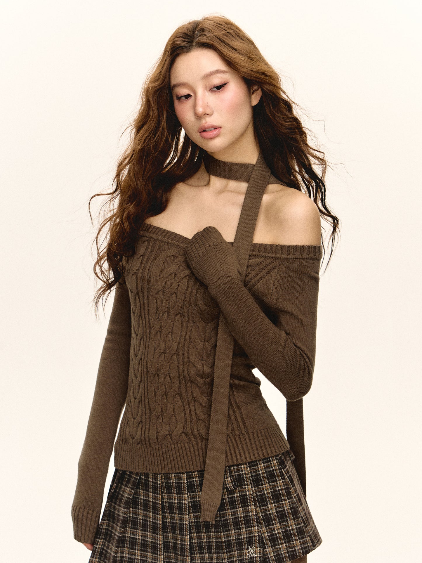 Tasha sweater