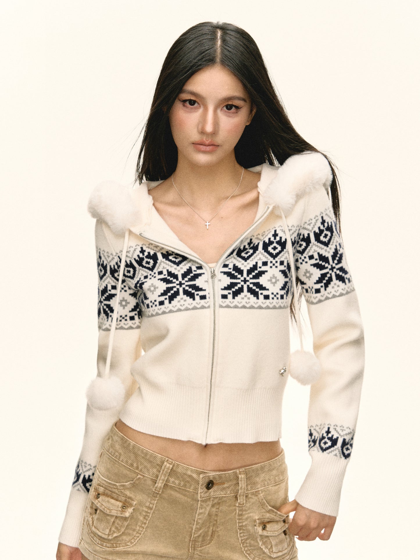 Yazmin sweater