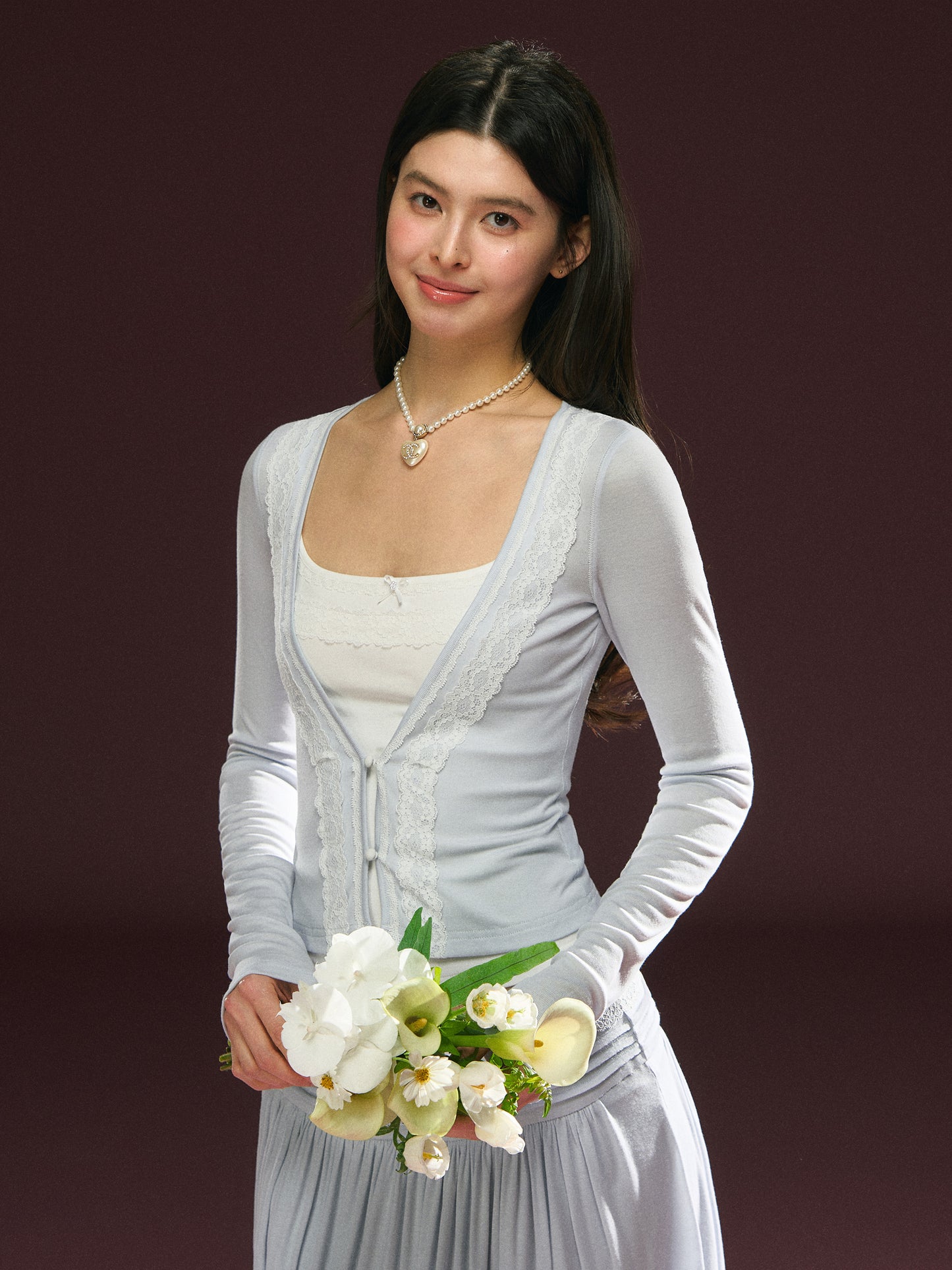 Zuri  Elodie Sage  set