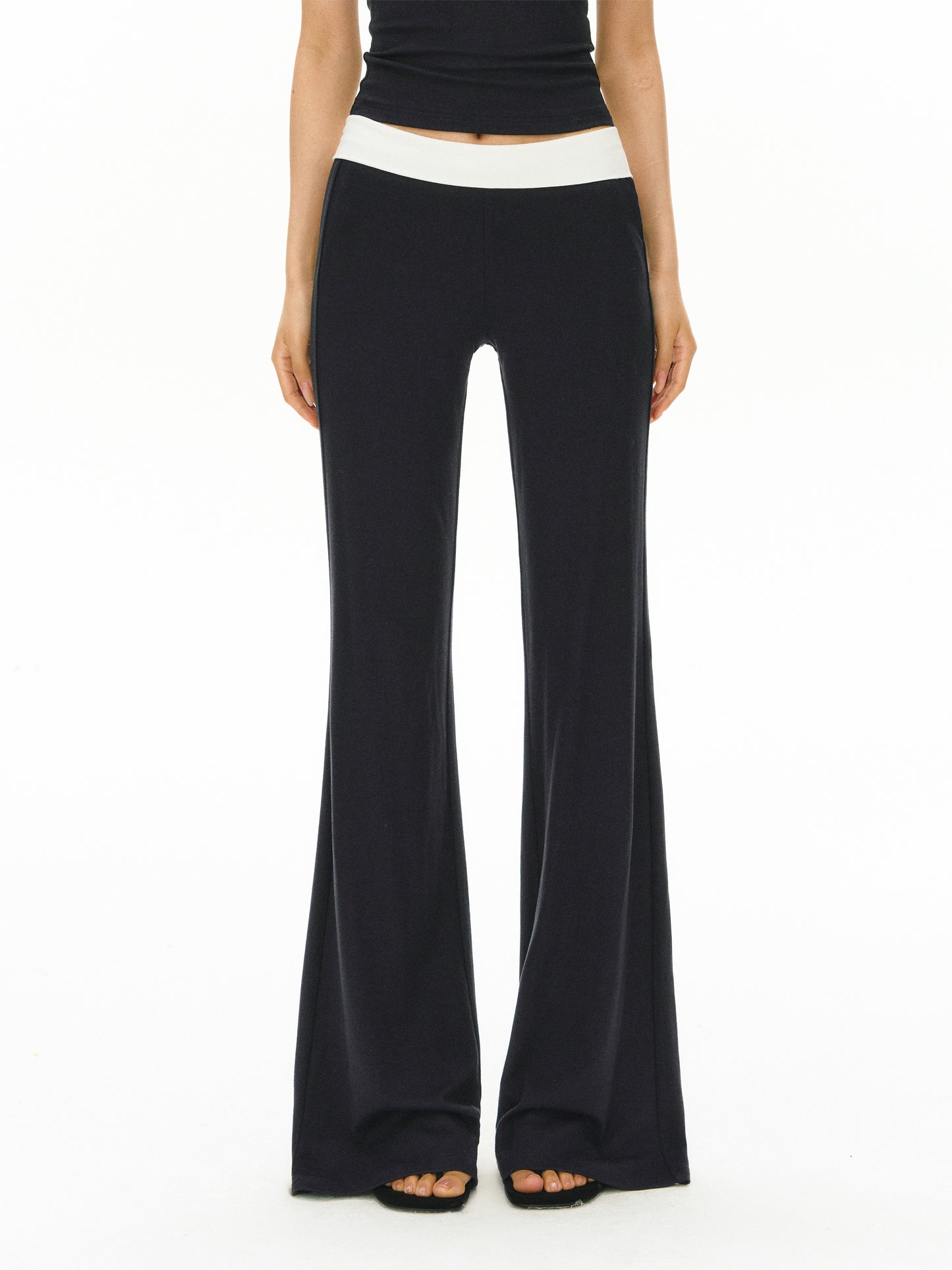 Finn Sorrel Suit