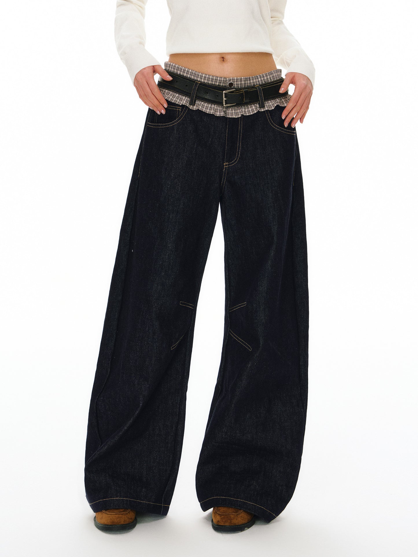 Elara Jeans