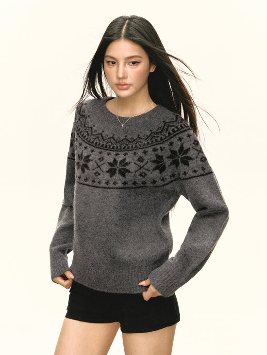 Amira sweater